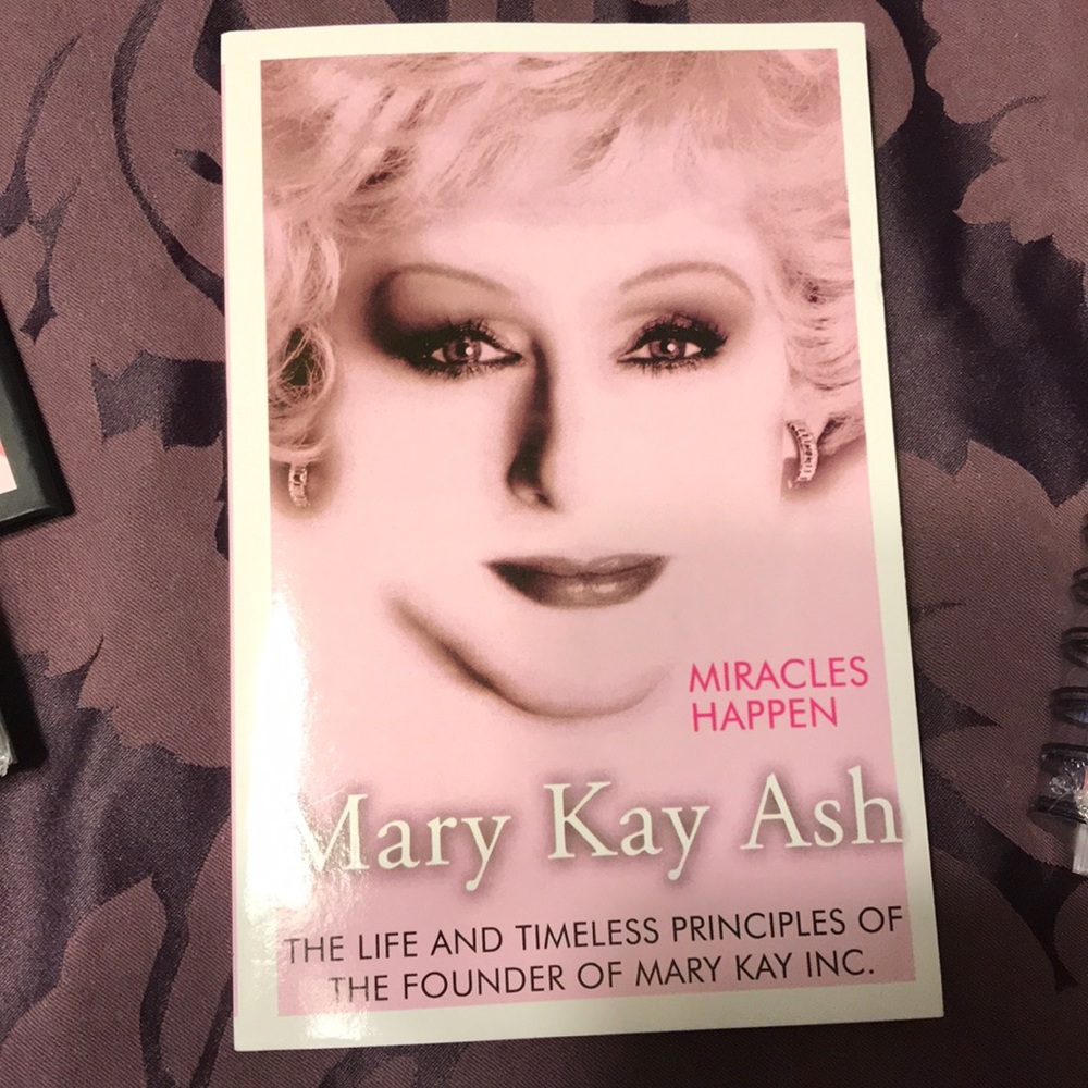 MARY KAY BUNDLE - Picture 5 of 6